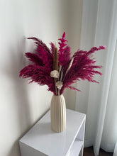 Load image into Gallery viewer, Pinkrose dried flower set with vase
