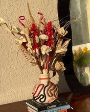 Load image into Gallery viewer, Amigo dried flower set with vase