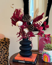 Load image into Gallery viewer, Reine dried flower set with vase