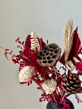 Load image into Gallery viewer, Reine dried flower