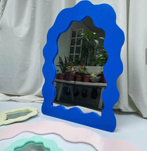 Load image into Gallery viewer, Wiggy Mirror