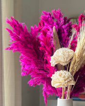 Load image into Gallery viewer, Blush Dried flower