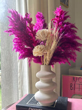 Load image into Gallery viewer, Pink twirl dried flower set with vase