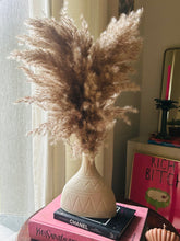 Load image into Gallery viewer, Pampas flora set with vase
