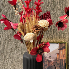Load image into Gallery viewer, Redrose Dried Flower set with vase
