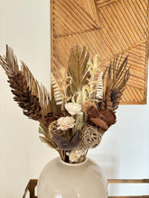 Load image into Gallery viewer, Wood Flora Dried flower (without vase)