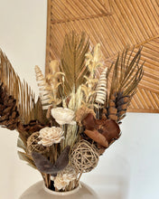 Load image into Gallery viewer, Wood Flora Dried flower (without vase)