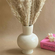 Load image into Gallery viewer, Gourd Vase