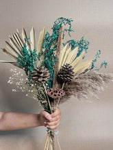 Load image into Gallery viewer, Countryside dried flower