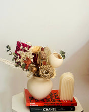 Load image into Gallery viewer, Small Earth Vase