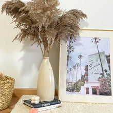 Load image into Gallery viewer, Bottle vase