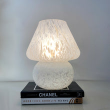 Load image into Gallery viewer, Mushroom Glass Lamp
