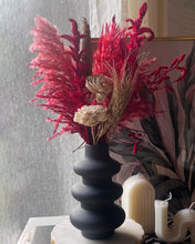 Load image into Gallery viewer, Scarlet Dried flower