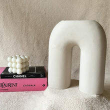 Load image into Gallery viewer, U-Shaped Ceramic Vase