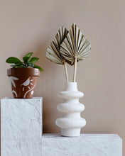 Load image into Gallery viewer, Twirl Vase