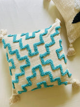 Load image into Gallery viewer, Blue lines Cushion Cover

