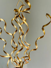 Load image into Gallery viewer, Golden Spiral Stems
