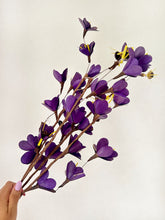 Load image into Gallery viewer, Purple Bella flower

