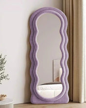 Load image into Gallery viewer, Rella curvy Mirror
