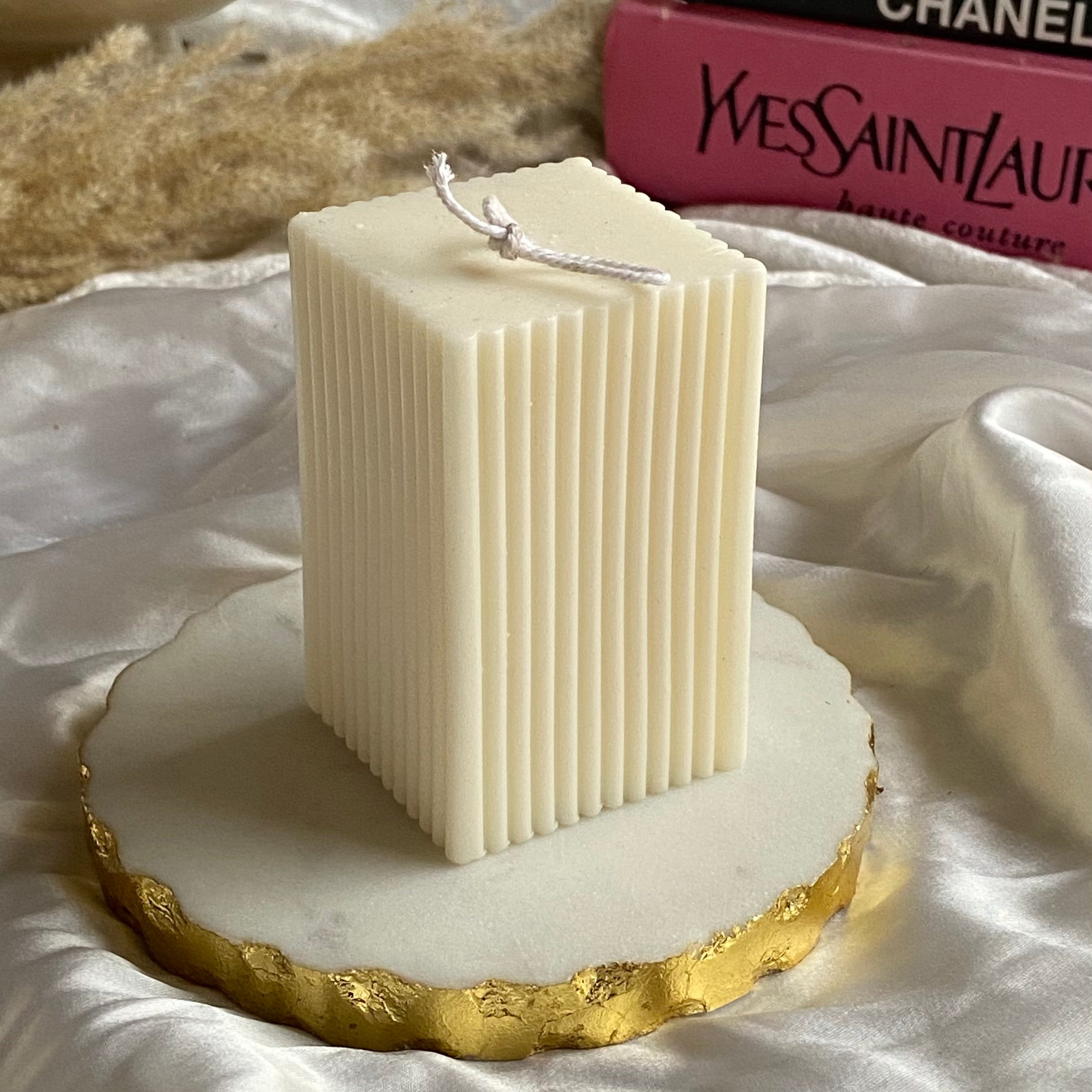 RECTANGLE RIPPED CANDLE – Casarella