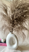 Load image into Gallery viewer, White Amber Vase
