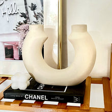 Load image into Gallery viewer, Zen Vase
