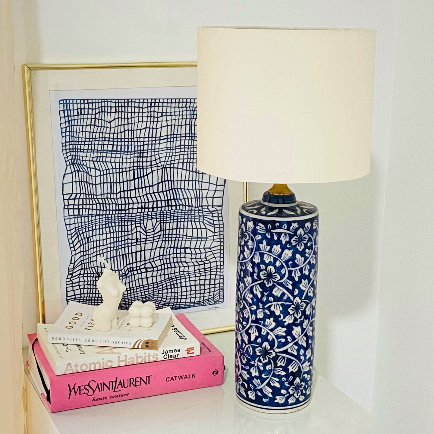 Saga Blue Table Lamp