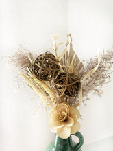 Load image into Gallery viewer, Cruet Dried flower without vase
