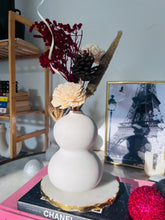 Load image into Gallery viewer, Loop Vase with dried flower set
