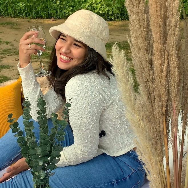 White Fuzzy-knit Bucket hat